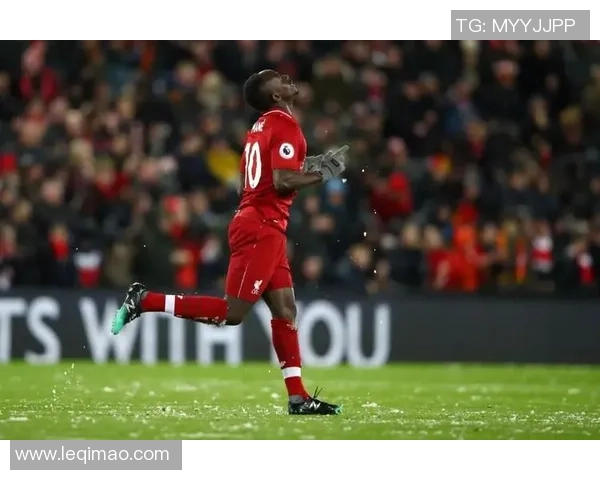 深圳足球队以69分领跑洲际杯积分榜展现强劲实力 深圳足球队以69分领跑洲际杯积分榜展现强劲实力